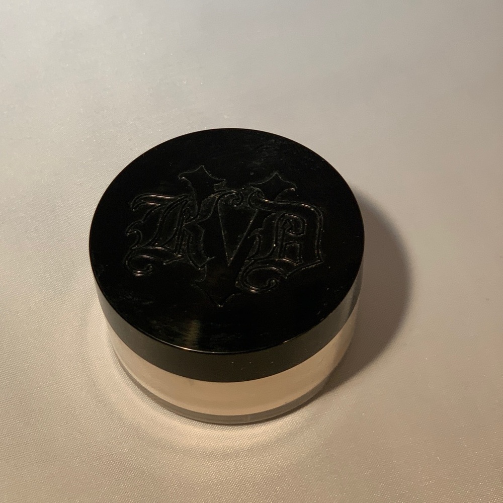 Lock-it setting powder - Picture 3 of 3